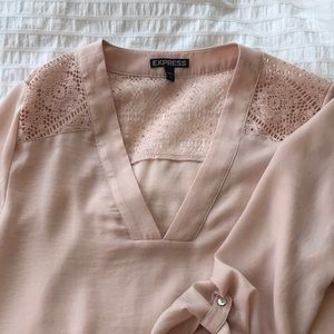 Express blush lace blouse sz S